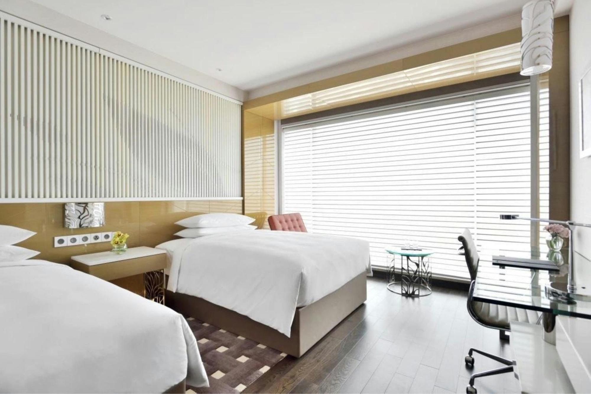 Renaissance Lucknow Hotel, Gomti Nagar Bagian luar foto