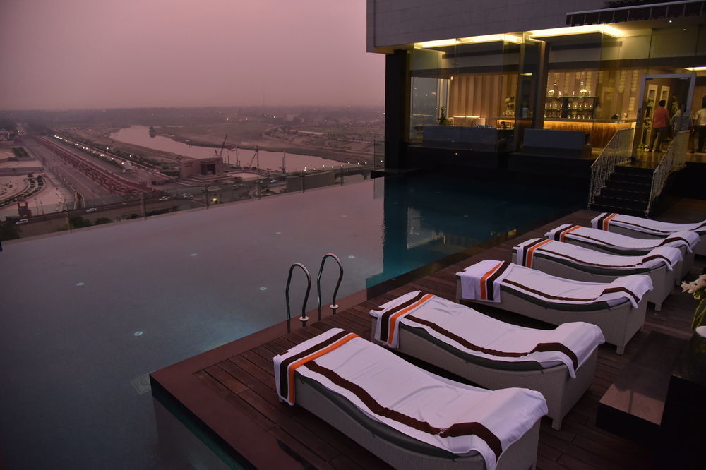 Renaissance Lucknow Hotel, Gomti Nagar Bagian luar foto