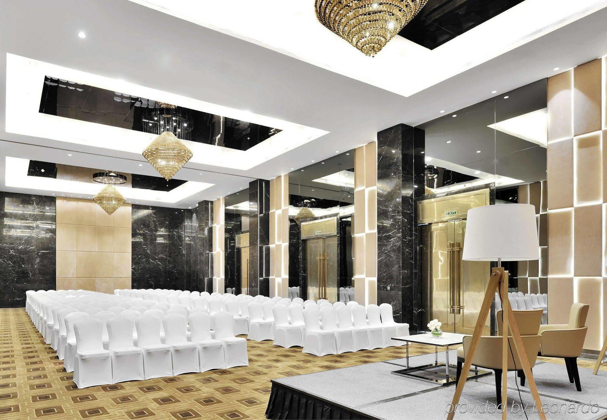 Renaissance Lucknow Hotel, Gomti Nagar Bagian luar foto
